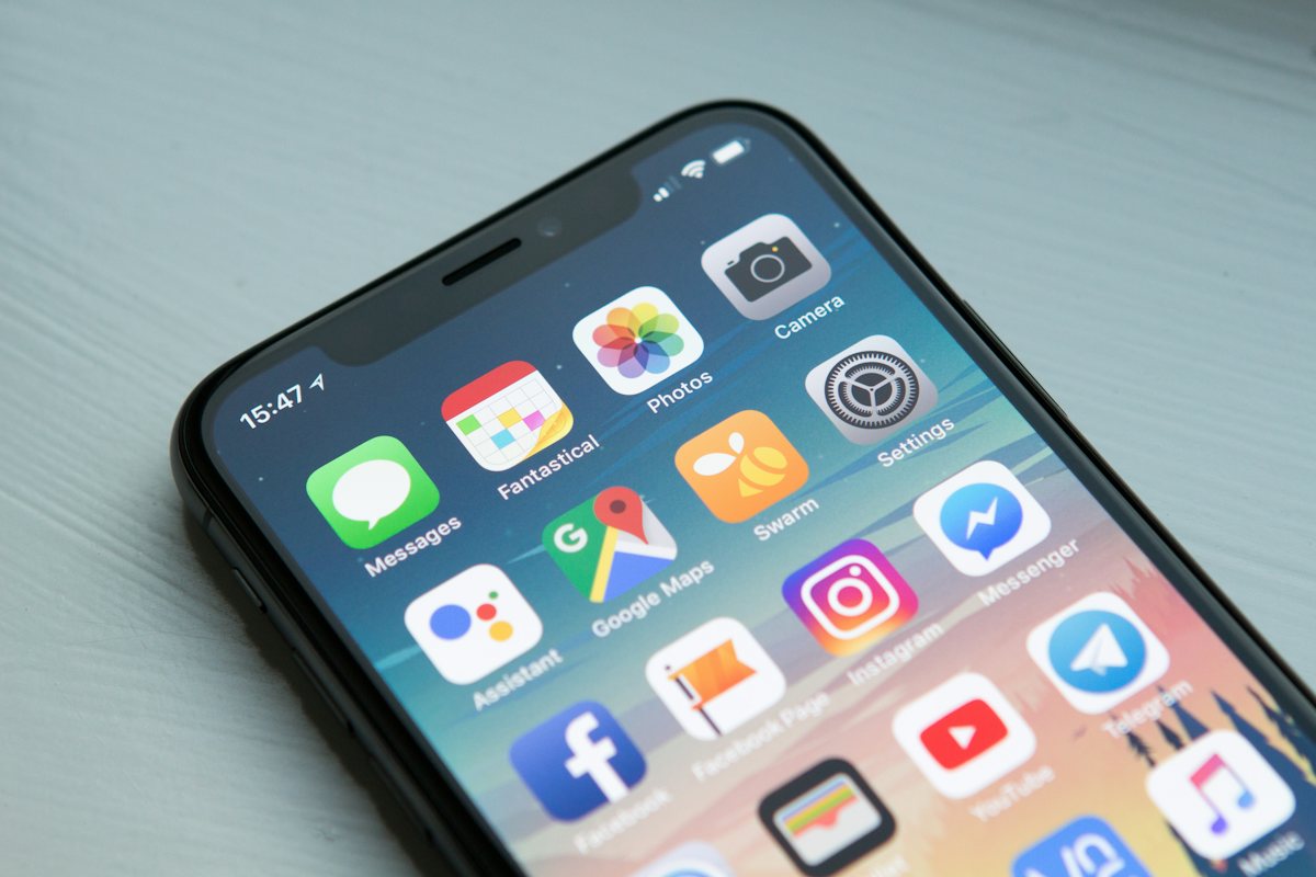 Mobile apps on Android and iOS